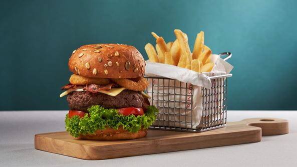 Ora Lounge - Wagyu Beef Burger