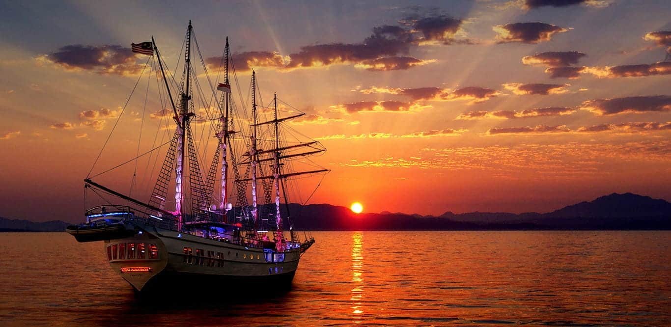 Sunset Sail, The Royal Albatross - Resorts World Sentosa (RWS) Singapore